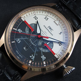 IWC パイロットクロノトップガンミラマ， Asian 21600振動